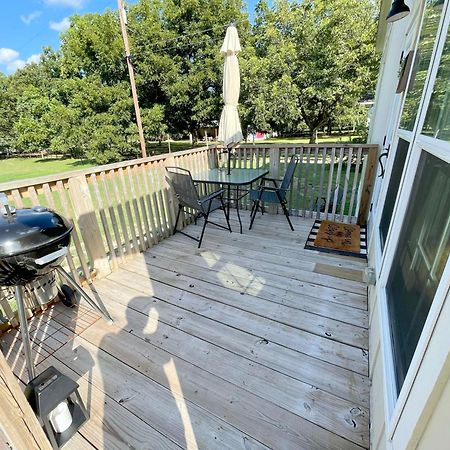 Pet Friendly Tiny House Rental With New Access To Guadalupe River Nbtx Нью-Браунфелс Екстер'єр фото