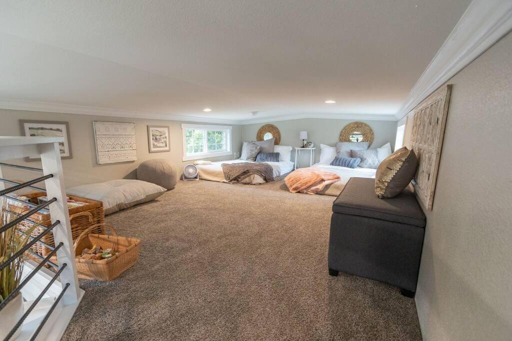 Pet Friendly Tiny House Rental With New Access To Guadalupe River Nbtx Нью-Браунфелс Екстер'єр фото