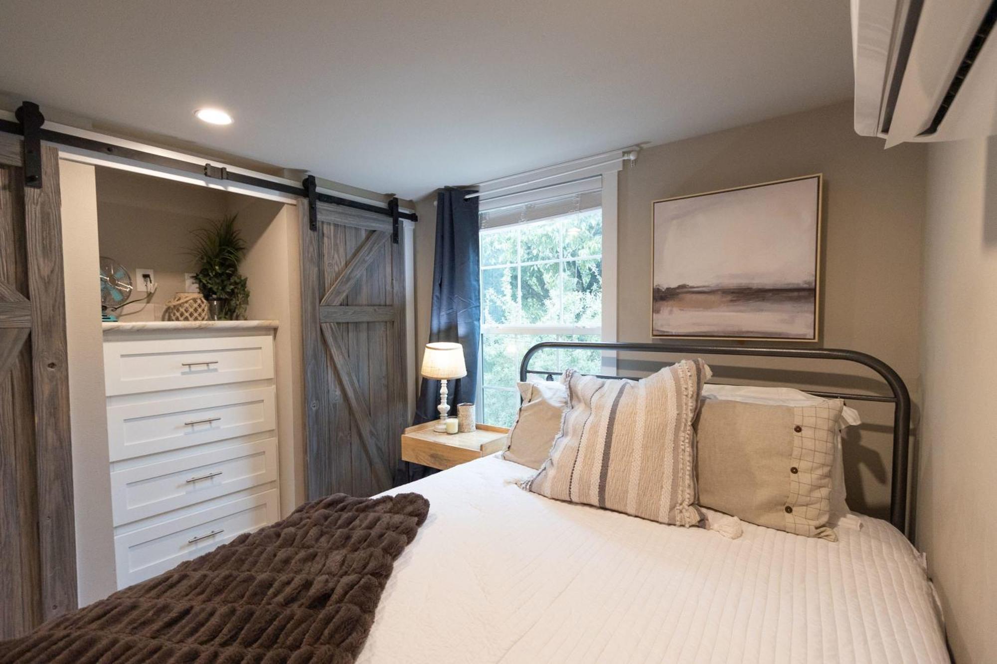 Pet Friendly Tiny House Rental With New Access To Guadalupe River Nbtx Нью-Браунфелс Екстер'єр фото